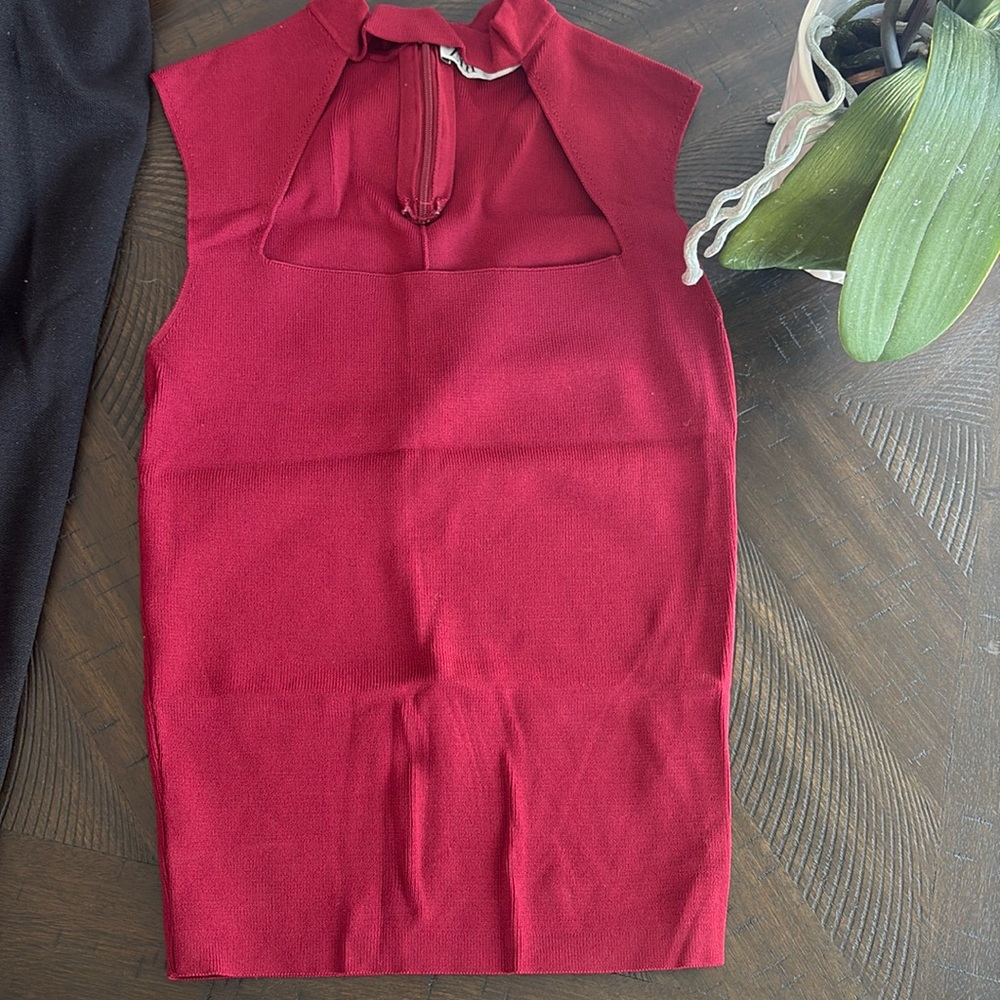 Zara top (SIZE SMALL) in red